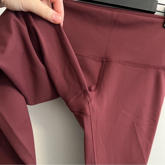 Lululemon Wonder Train High Rise Crop 21” - Picture 4 of 8